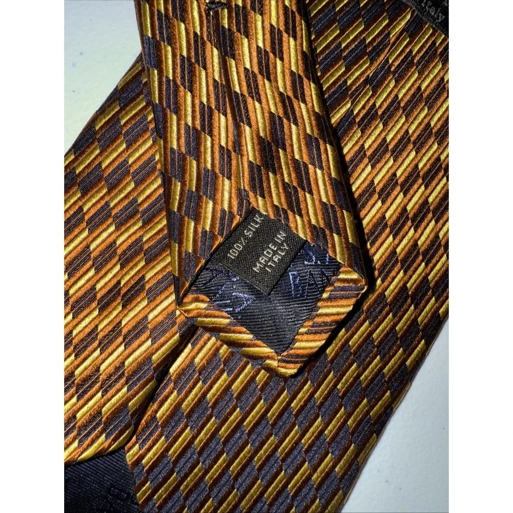 Jos. A. Bank Men's 100% Silk Tie Orange/Brown/Yellow‎ Geometric Pattern